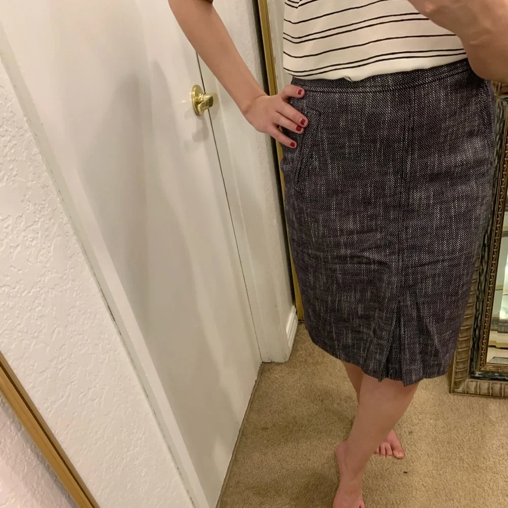 NWT Ann Taylor chambray pencil skirt size 2 - Picture 1 of 7